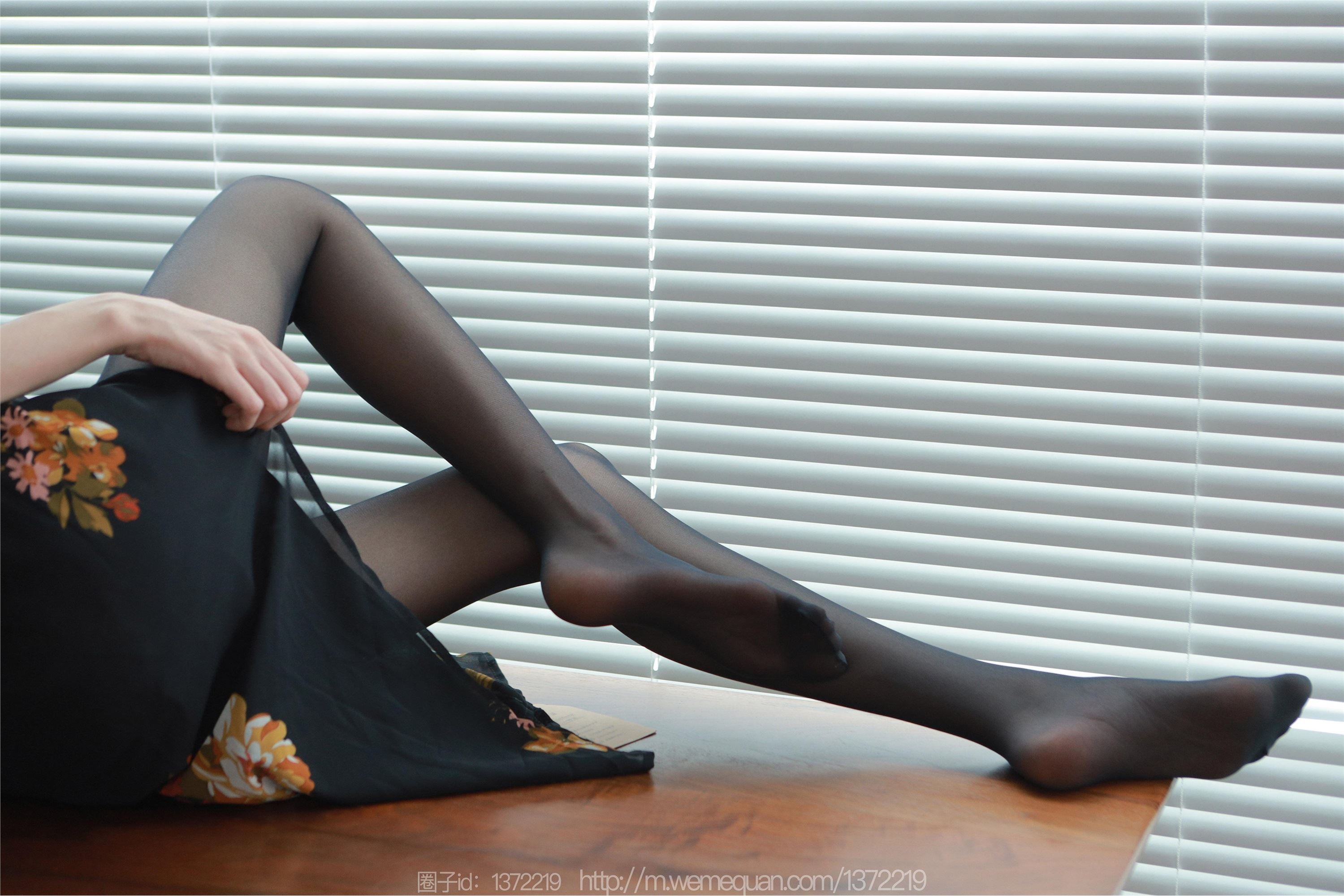 IESS异思趣向  2023.04.28 丝享家 1435 团团《黑色高跟鞋》